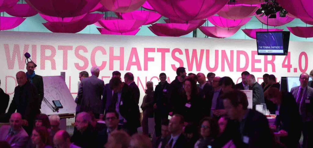 Mit China an ihrer Seite: Merkel eröffnet CeBIT