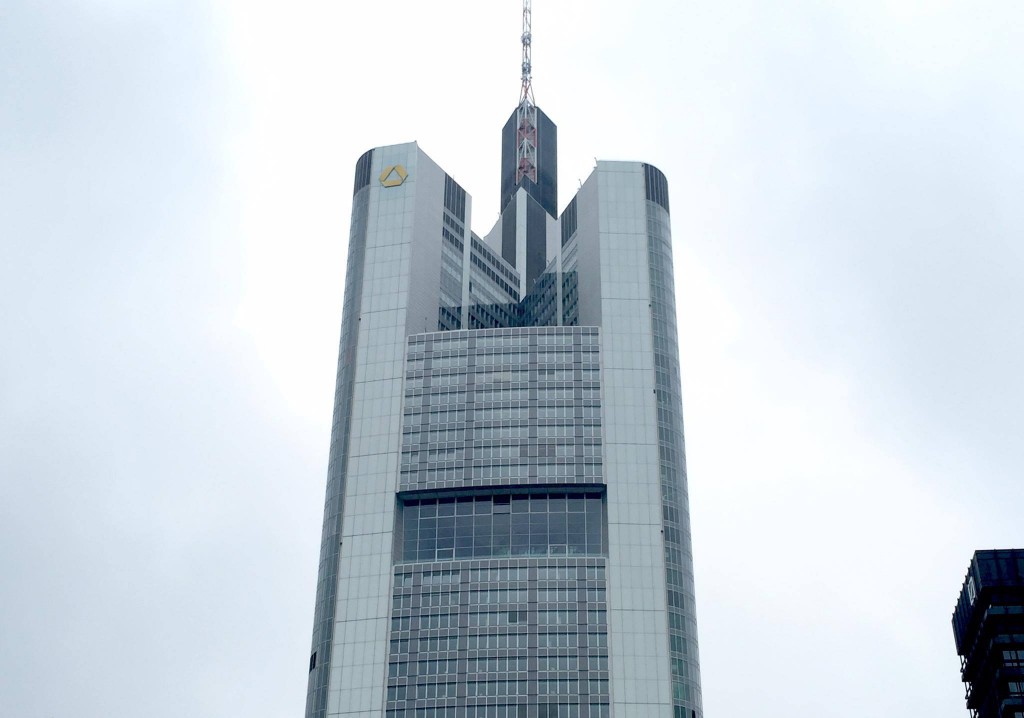 Commerzbank: Wer wird neuer Chef an der Spitze?