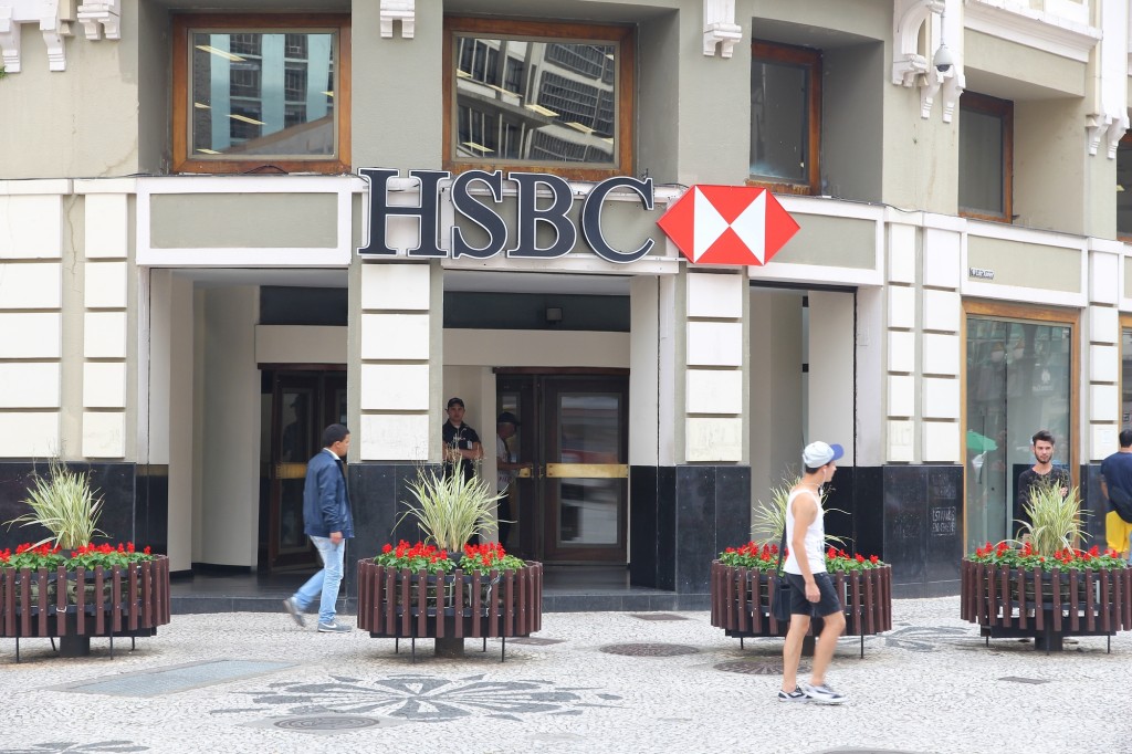Schwierige Weltkonjunktur: HSBC brechen die Gewinne ein