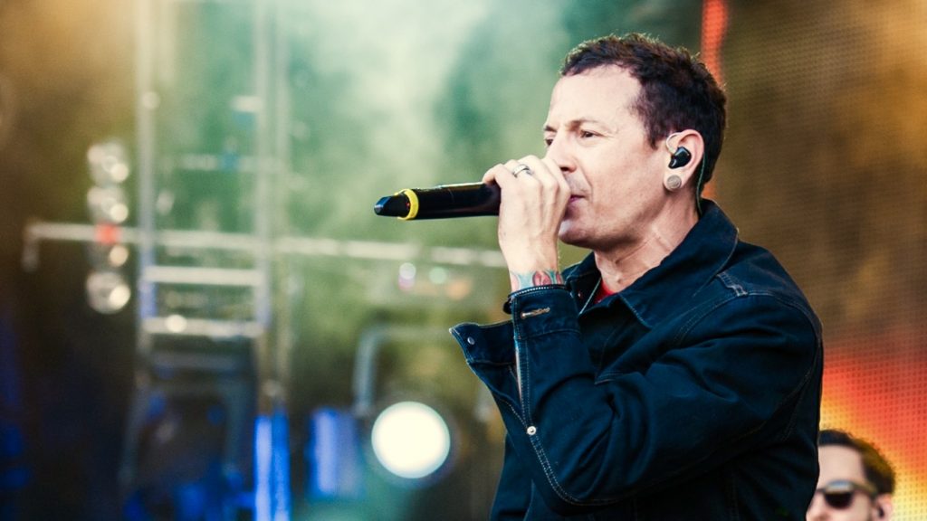 Verkäufe steigen 5.300% nach Tod von Linkin Park Sänger