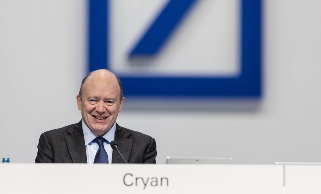 Angriff auf die Deutsche Bank und John Cryan