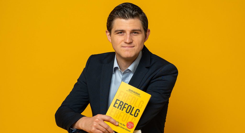 Julien Backhaus veröffentlicht Buch über Erfolg