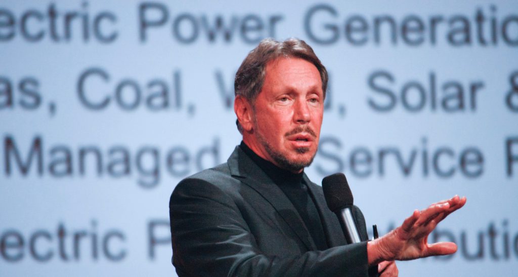Milliardär Ellison investiert in Tesla