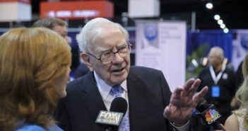 Buffetts Berkshire Hathaway investiert 600 Millionen in TV Sender Buffetts Berkshire Hathaway investiert 600 Millionen in TV Sender