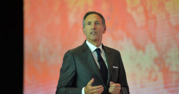 Ex-Starbucks-Chef soll China helfen Ex-Starbucks-Chef soll China helfen