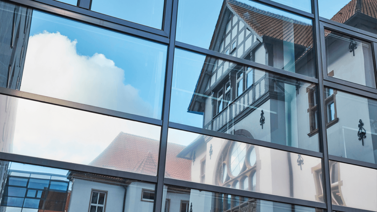 Prognose der Wirtschaftsforschungsinstitute: Die Pandemie verzögert den Aufschwung IfW Kiel