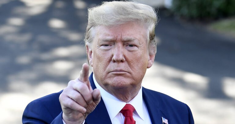 Trump sagt Big Tech den Kampf an Trump sagt Big Tech den Kampf an