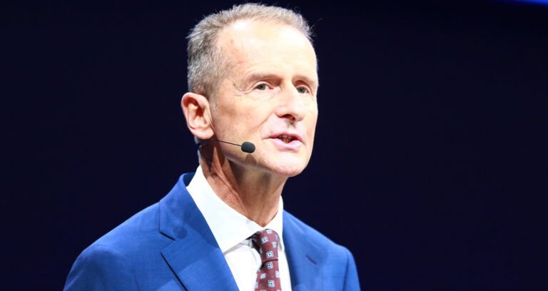 Betriebsrat entzieht VW-Chef Herbert Diess das Vertrauen Betriebsrat entzieht VW-Chef Herbert Diess das Vertrauen