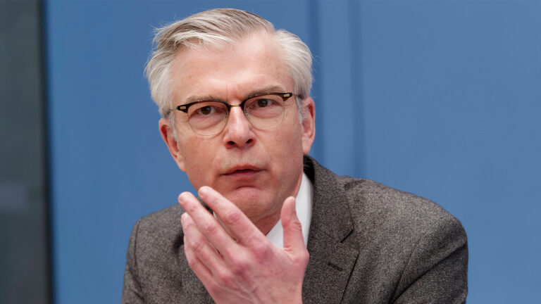 Werding soll Wirtschaftsweiser werden Werding soll Wirtschaftsweiser werden