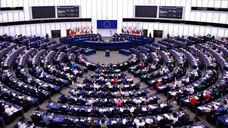 EU erschwert Geldwäsche mit Kryptowährungen EU erschwert Geldwäsche mit Kryptowährungen