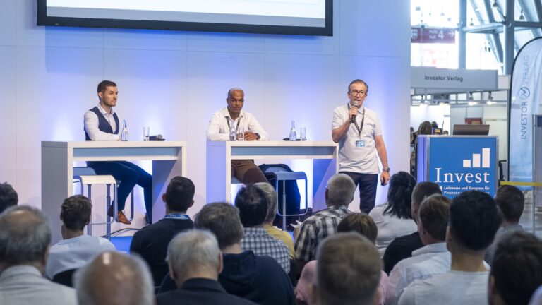 Auf der Invest Messe erwartet Anleger geballtes Fachwissen