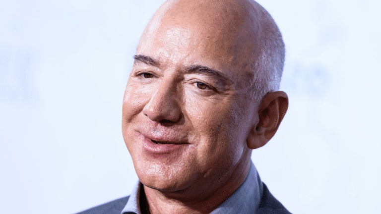 Jeff Bezos wieder reichster Mensch der Welt Jeff Bezos wieder reichster Mensch der Welt