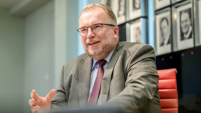 Tag der Industrie: Regierung muss Wirtschaft stützen