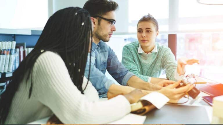Aktuelle Studie: Deutscher Arbeitsmarkt benötigt Zuwanderung Aktuelle Studie: Deutscher Arbeitsmarkt benötigt Zuwanderung
