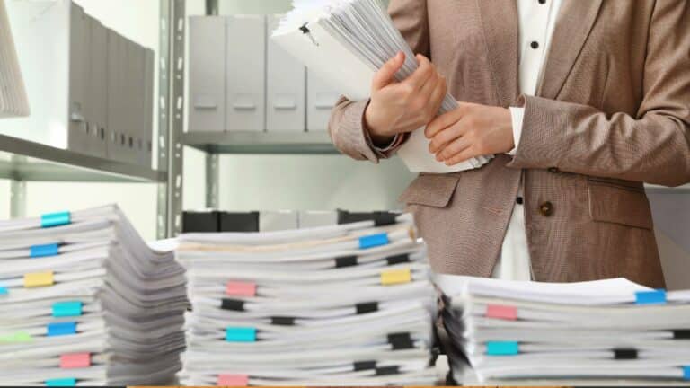 Ifo: Deutsche Wirtschaft verliert durch Bürokratie Milliarden