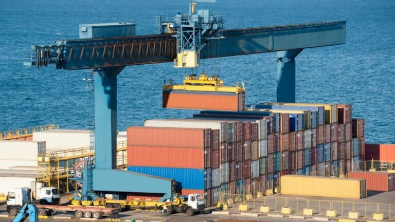 Deutsche Wirtschaft rutscht ins Minus Deutsche Wirtschaft rutscht ins Minus