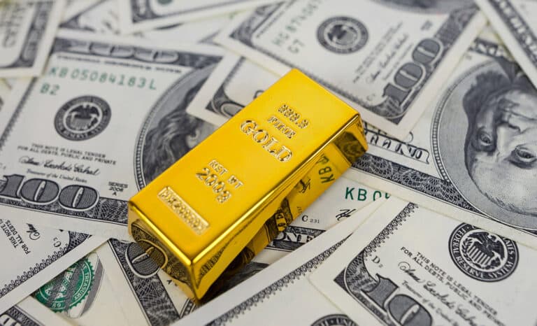 Länder decken sich mit Gold ein Länder decken sich mit Gold ein