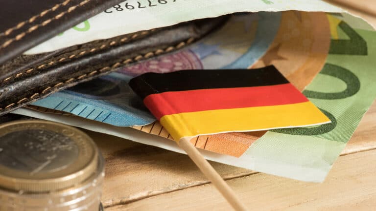 Deutschland bleibt trotz Rezession drittgrößte Volkswirtschaft Deutschland bleibt trotz Rezession drittgrößte Volkswirtschaft