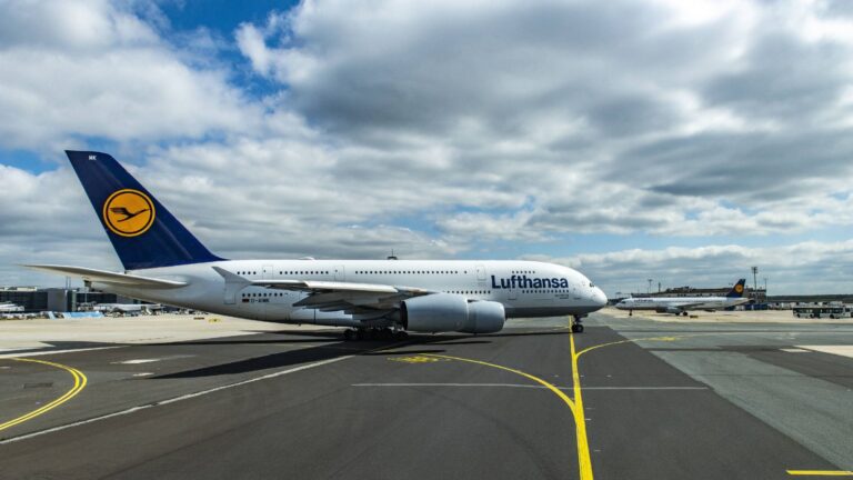 Lufthansa testet neue Boss-Uniform: erstes Update seit fast 25 Jahren