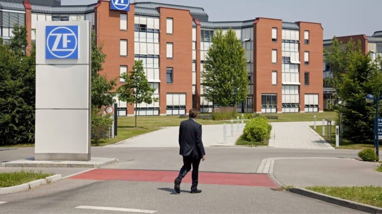 ZF Friedrichshafen: Aufsichtsrat stürzt CEO Klein – zusätzlicher Stellenabbau in Koblenz angekündigt